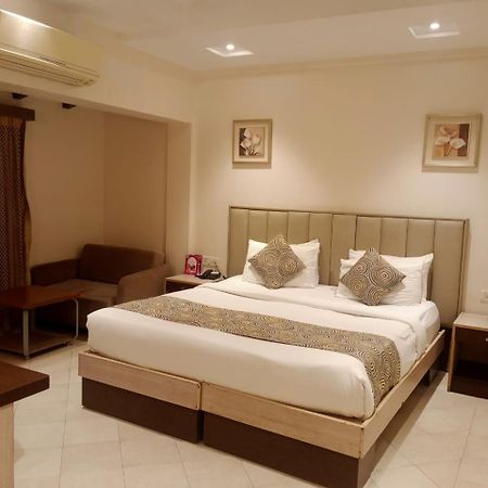Meritas Crystal Resort Lonavala Exterior foto